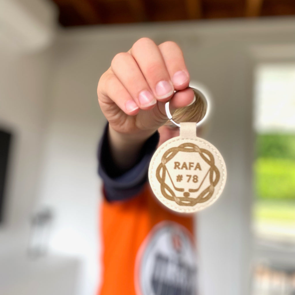 engraved personalised leather keyrings 