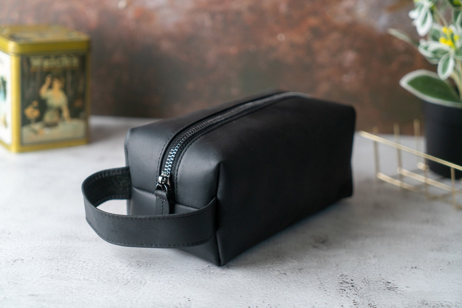 personalised toiletry bag for men